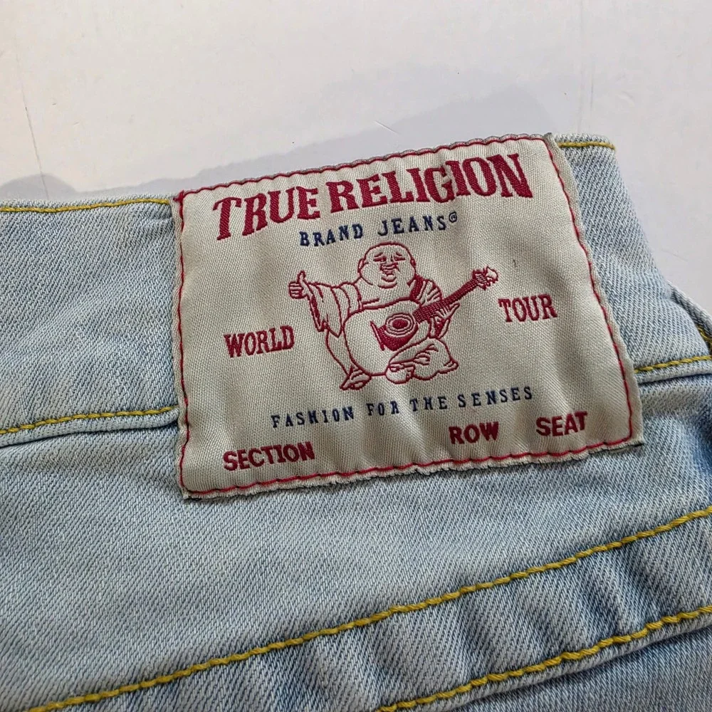 True Religion Geno Flap Relaxed Slim Blue Light Wash Denim Jeans Size 32 Y2K